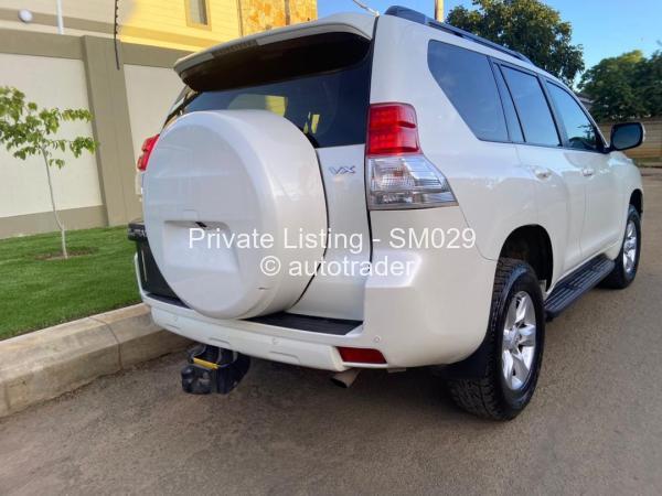 2012 - Toyota  Land Cruiser Prado