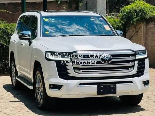 2024 - Toyota  Land Cruiser 300