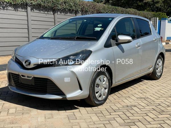 2014 - Toyota  Vitz