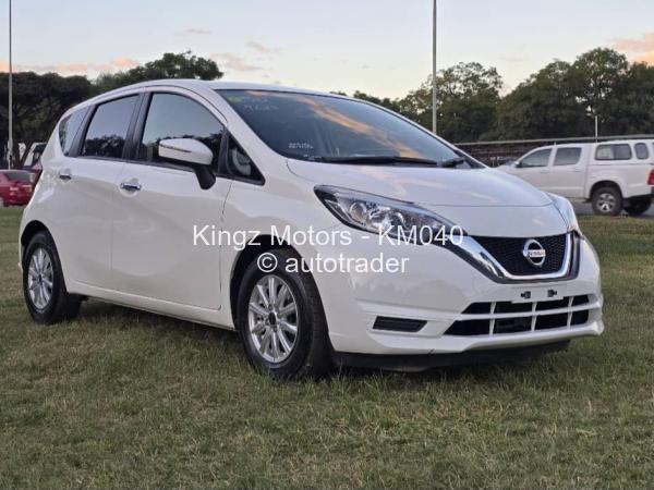 2017 - Nissan  Note
