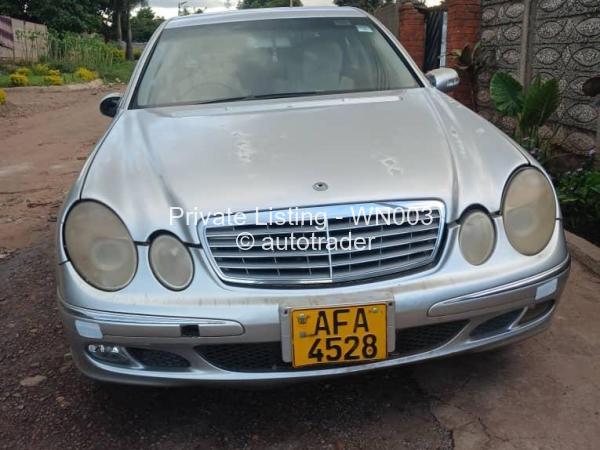 2004 - Mercedes Benz E240