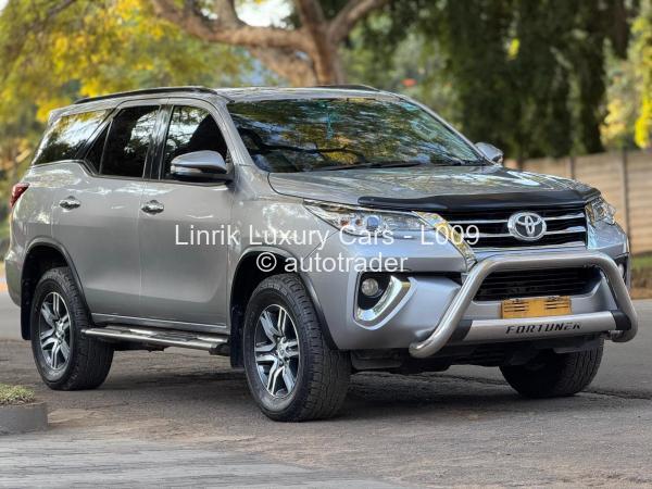 2016 - Toyota  Fortuner