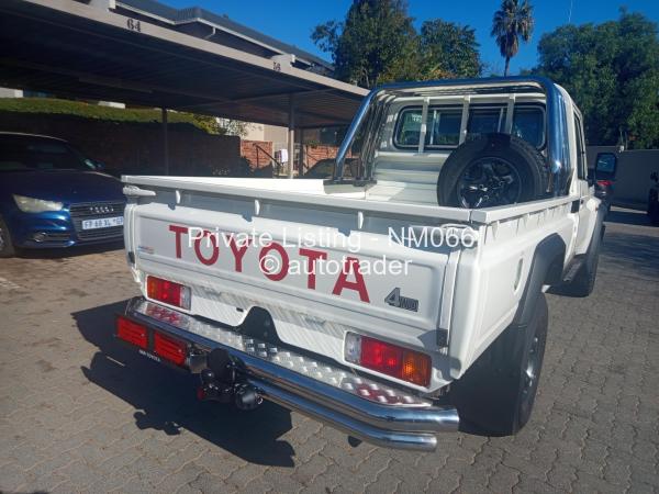 2025 - Toyota  Land Cruiser 79