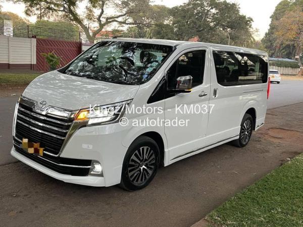 2020 - Toyota  Quantum