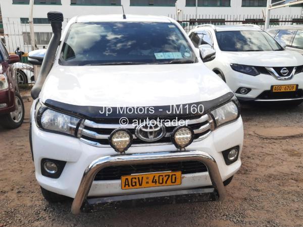 2016 - Toyota  HILUX GD6