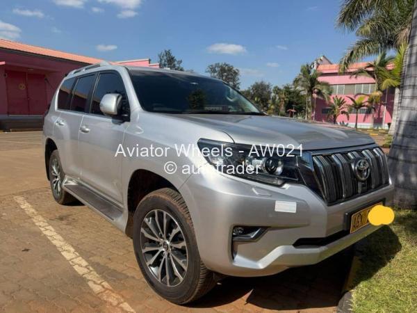 2023 - Toyota  Land Cruiser