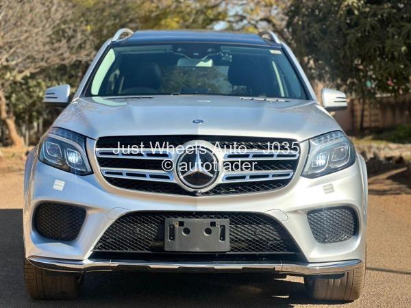 2017 - Mercedes Benz GLE 350