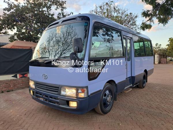2004 - Toyota  Coaster