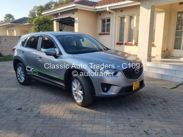 2014 - Mazda  CX5