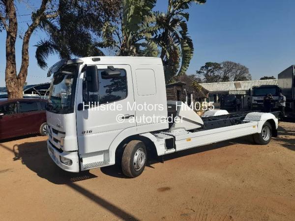 2012 - Mercedes Benz Artego