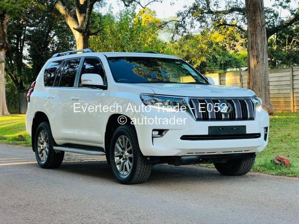 2020 - Toyota  PRADO VXL