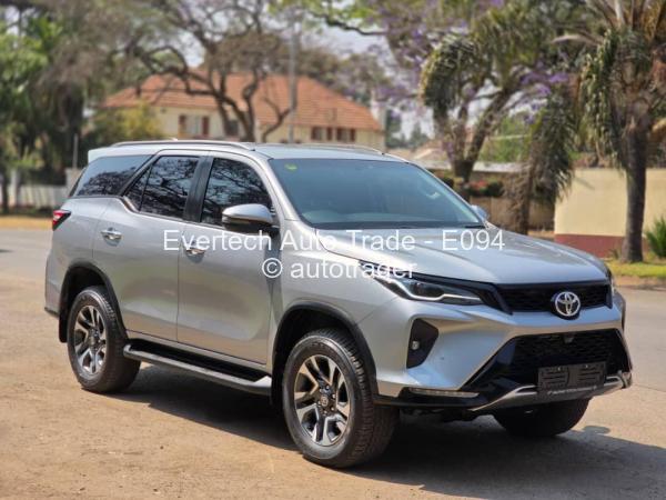 2024 - Toyota  Fortuner