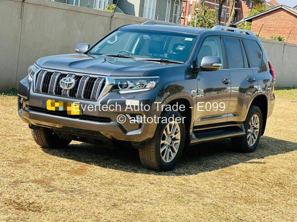 2020 - Toyota  PRADO VXL