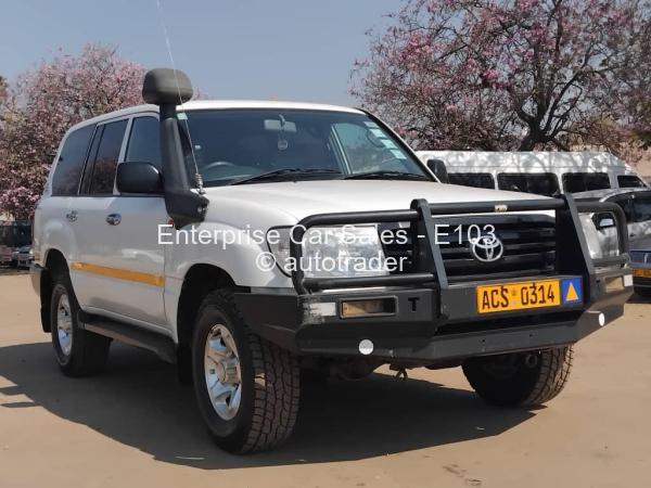 2007 - Toyota  Land Cruiser 100