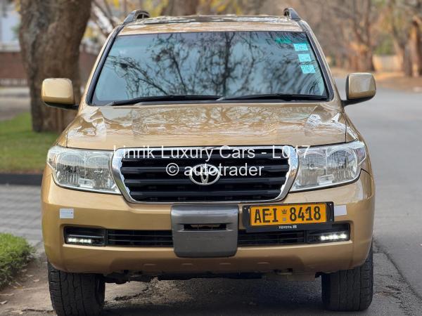 2007 - Toyota  Land Cruiser 200