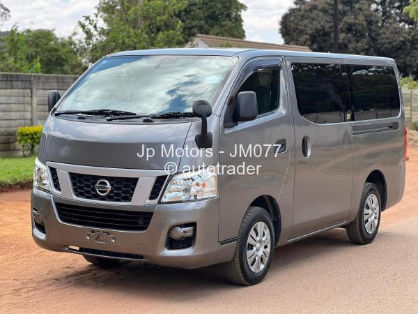 2015 - Nissan  NV350