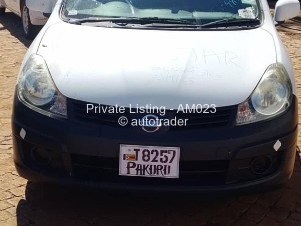 2015 - Nissan  AD Van