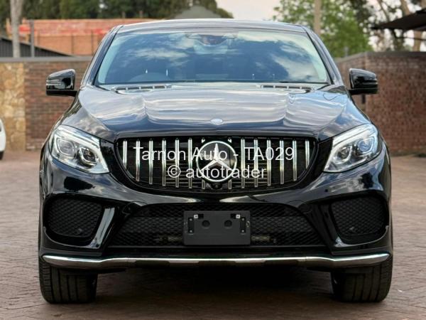 2018 - Mercedes Benz GLE 350