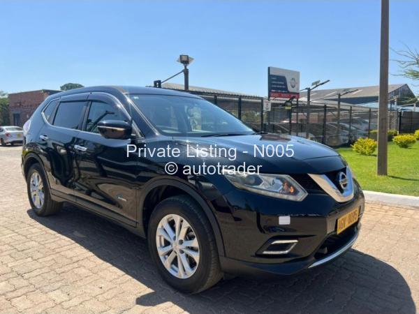 2016 - Nissan  X-Trail