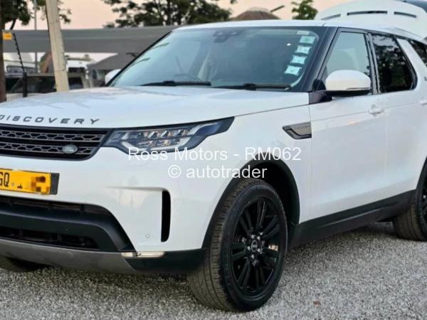 2018 - Land-Rover  Discovery 5