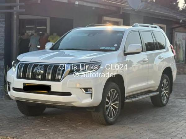 2020 - Toyota  Land Cruiser Prado
