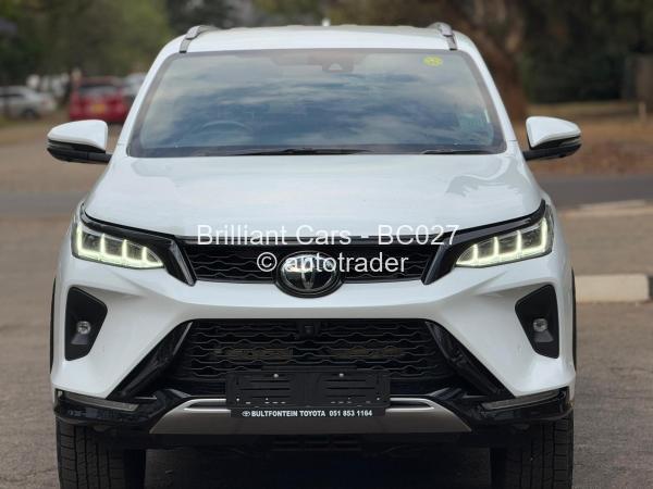 2023 - Toyota  Fortuner