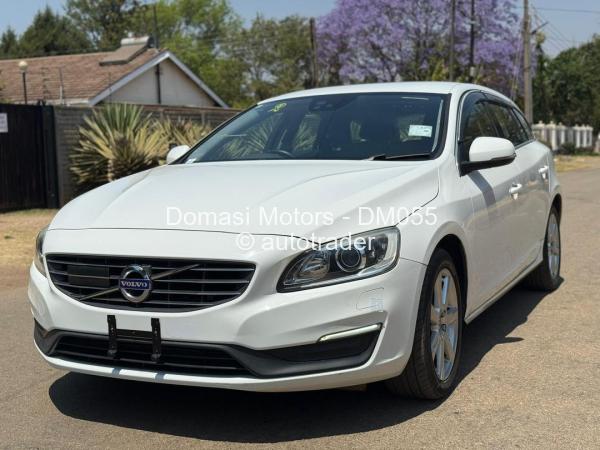 2015 - Volvo  V60
