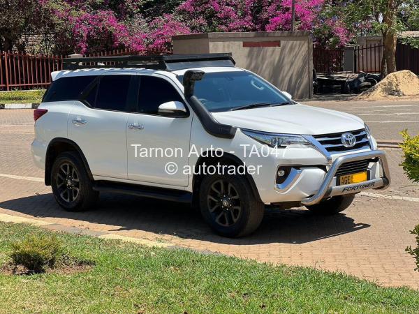 2018 - Toyota  Fortuner
