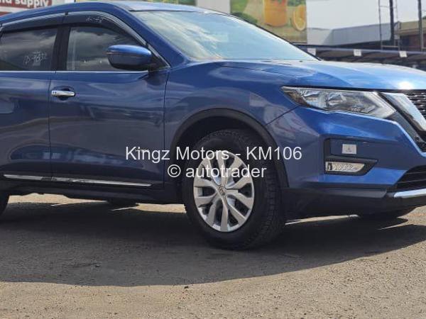 2019 - Nissan  Xtrail