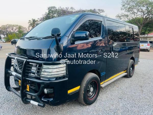 2015 - Nissan  NV350