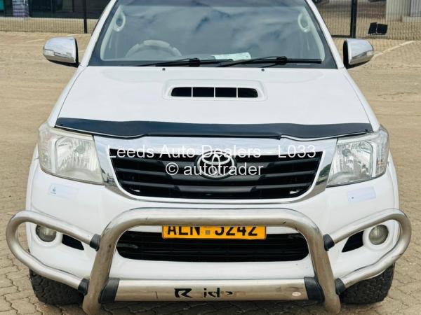 2013 - Toyota  HILUX KING/SMART/EXT/CLUB CAB
