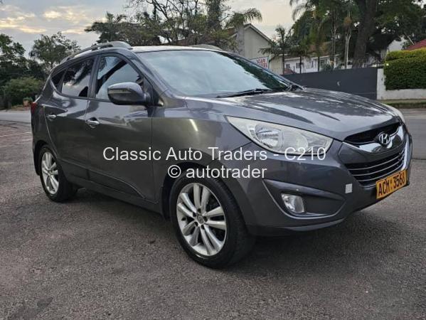 2012 - Hyundai  ix35