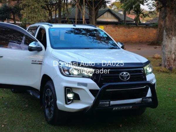 2020 - Toyota  Hilux