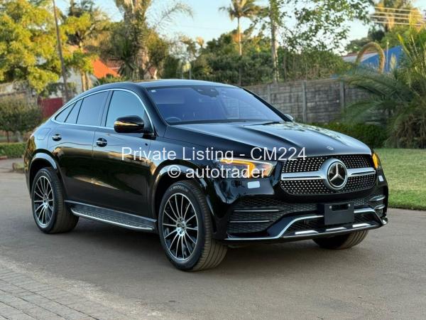 2021 - Mercedes Benz GLE 400