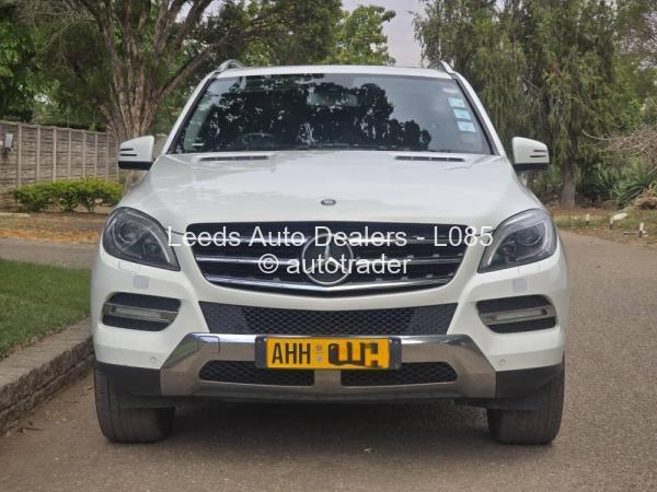 2013 - Mercedes Benz ML350
