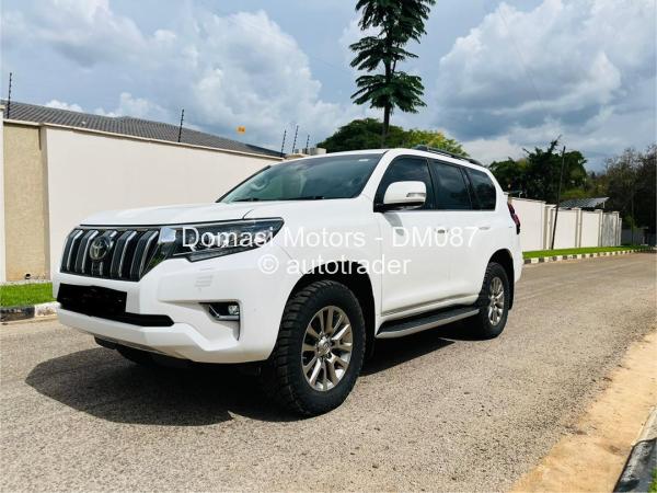 2019 - Toyota  Land Cruiser Prado