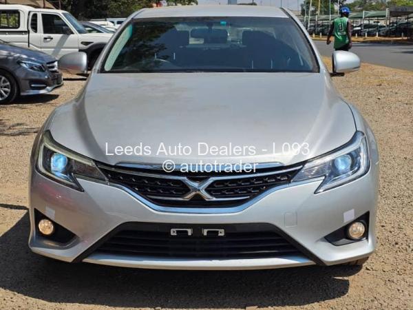 2014 - Toyota  Mark X