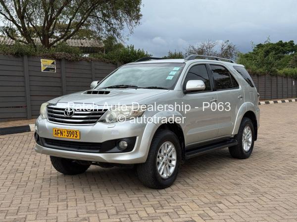 2013 - Toyota  Fortuner