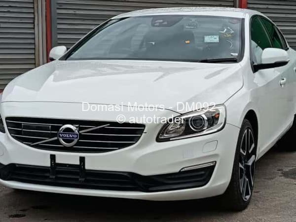 2017 - Volvo  S60