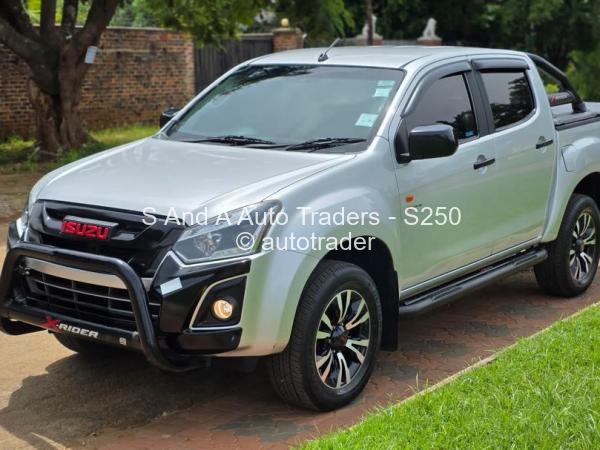 2018 - Isuzu  X - Rider