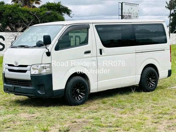 2015 - Toyota  Hiace