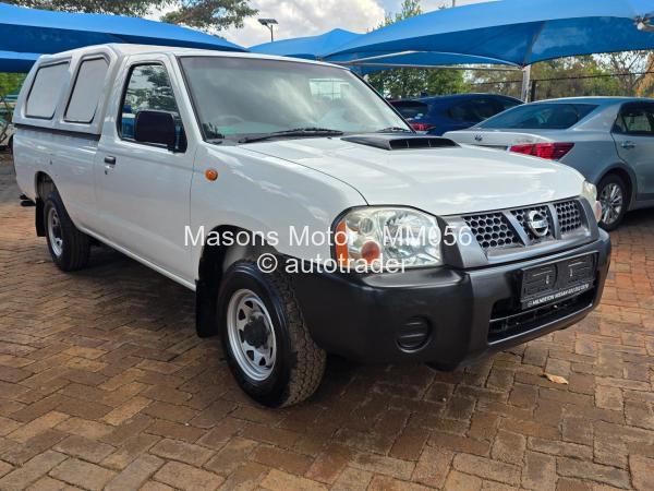 2016 - Nissan  NP300 Hardbody