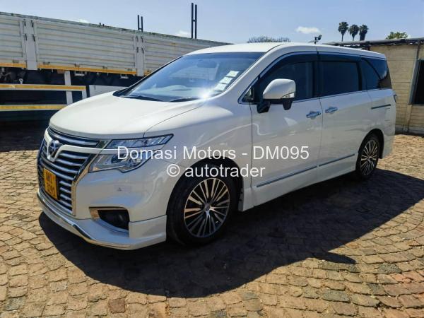 2018 - Nissan  Elgrand