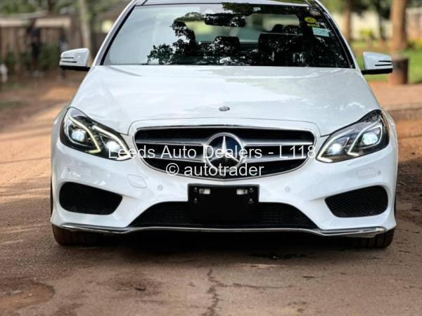 2015 - Mercedes Benz E250