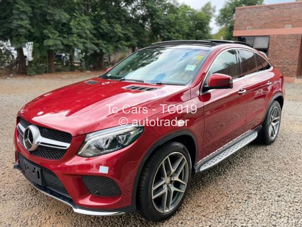 2017 - Mercedes Benz GLE