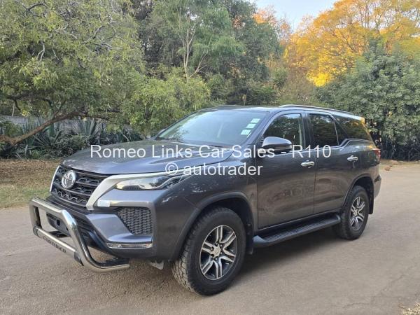 2021 - Toyota  Fortuner