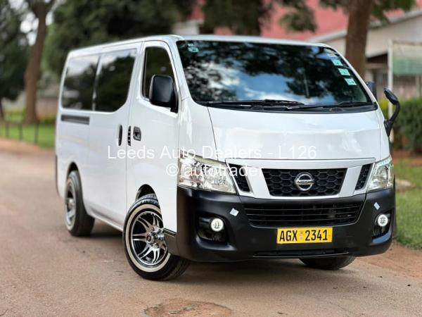 2016 - Nissan  NV350