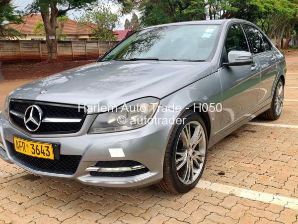 2012 - Mercedes Benz C180