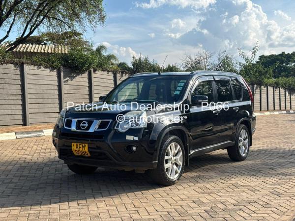 2012 - Nissan  X-Trail