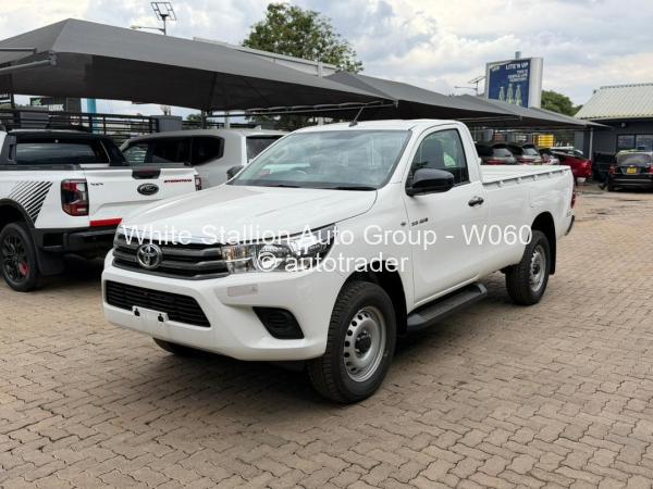 2025 - Toyota  Hilux